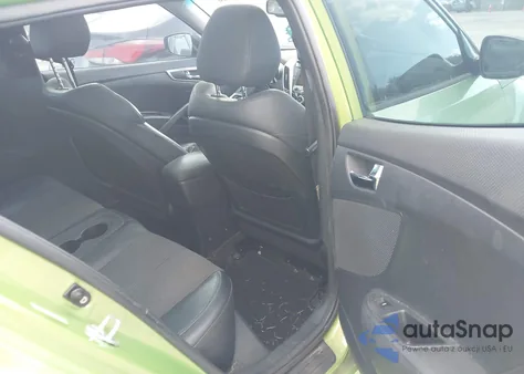 2012 Hyundai Veloster Base W/Black z USA, uszkodzony, nr VIN KMHTC6AD5CU027552